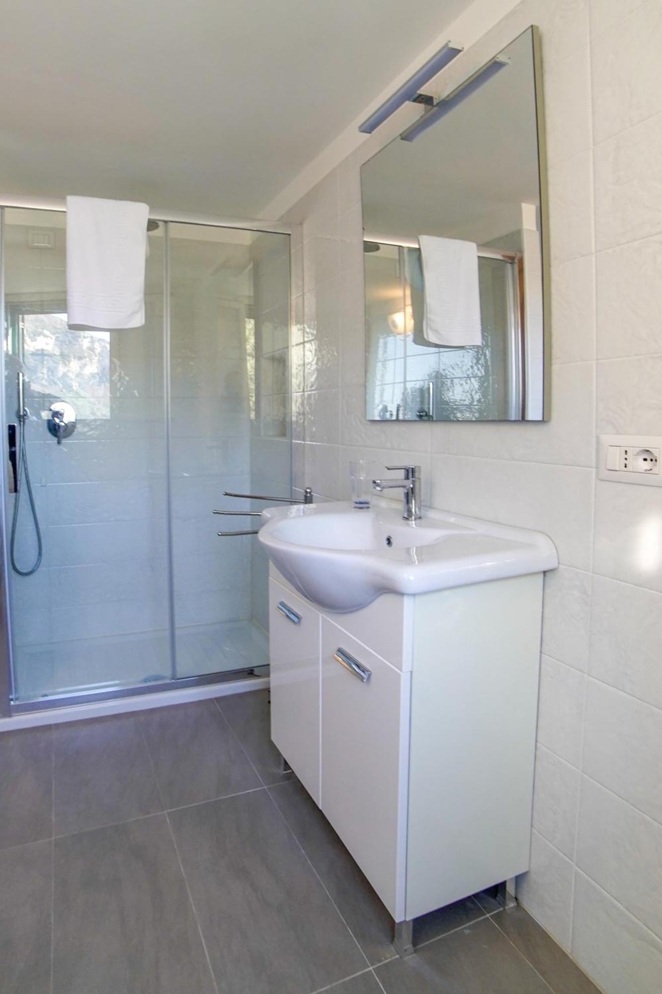 Minuta Skyline Apartment Pontone Ngoại thất bức ảnh